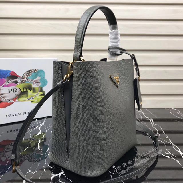 prada女包 普拉達專櫃最新款手提肩背包 1BA214 Prada Double Saffiano皮革手袋 Prada進口牛皮水桶包  pyd2174